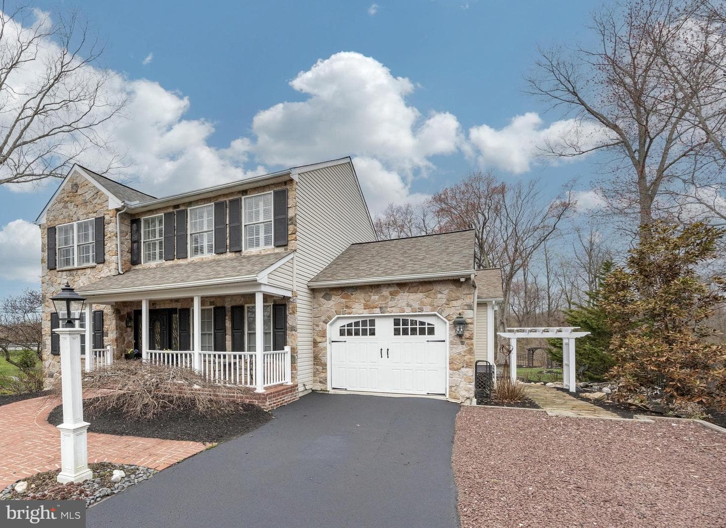 3 Hunter Drive photo 2