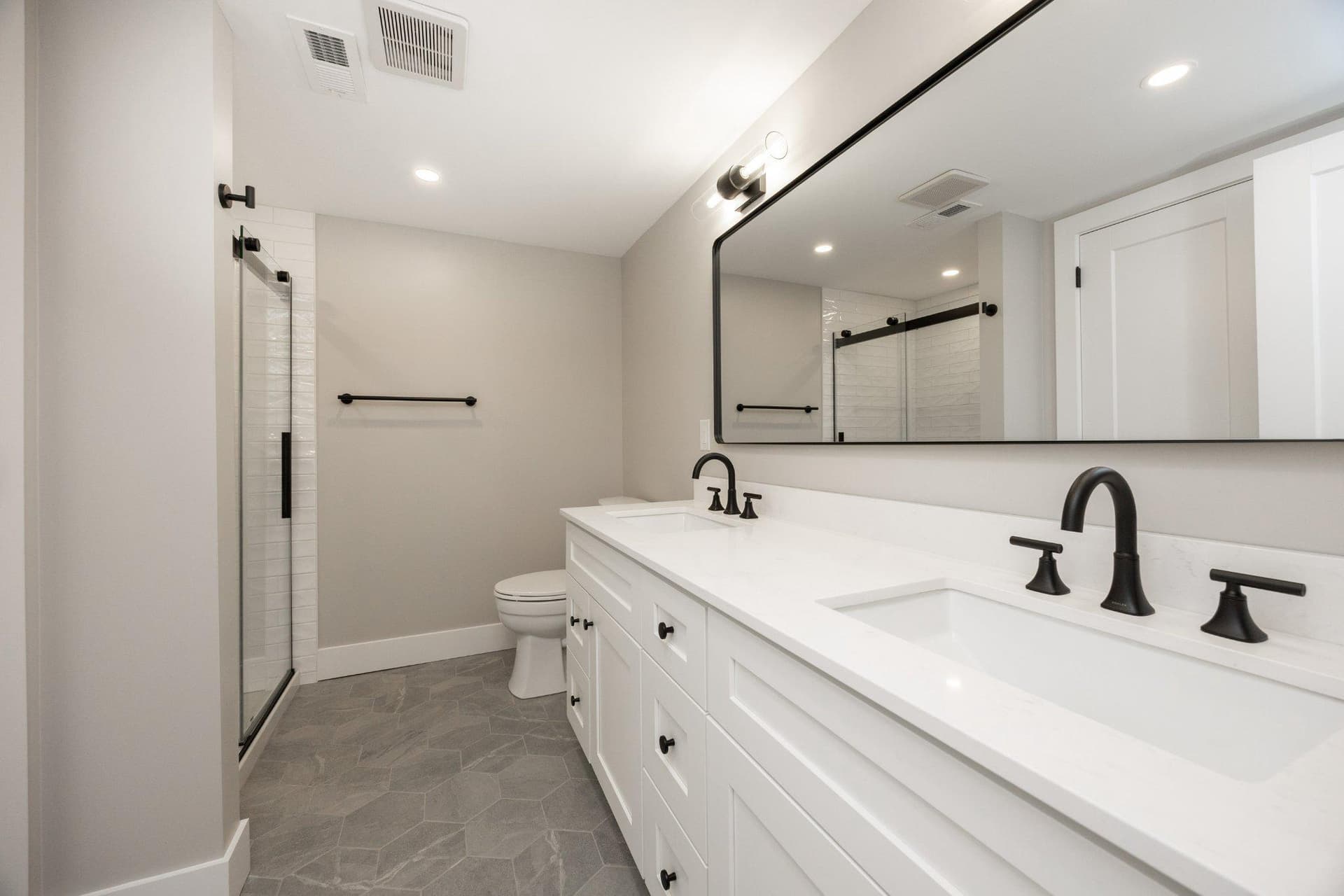 504 W Lafayette Street photo 36