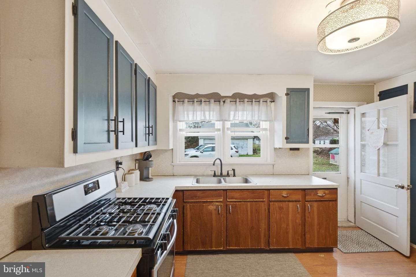268 Ellicott Road photo 9