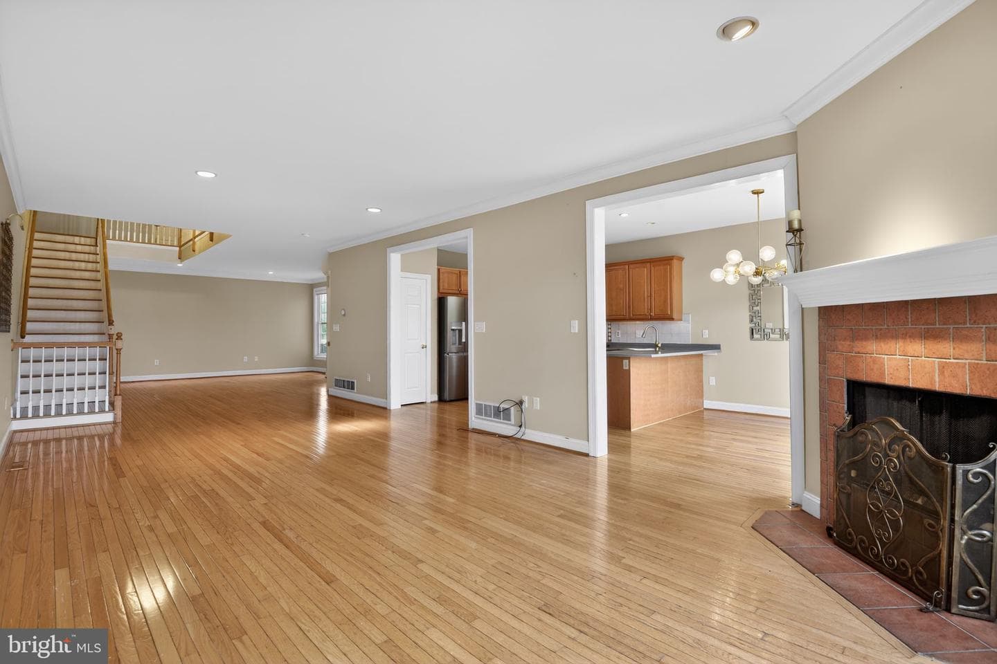 803 Whispering Brooke Drive photo 10