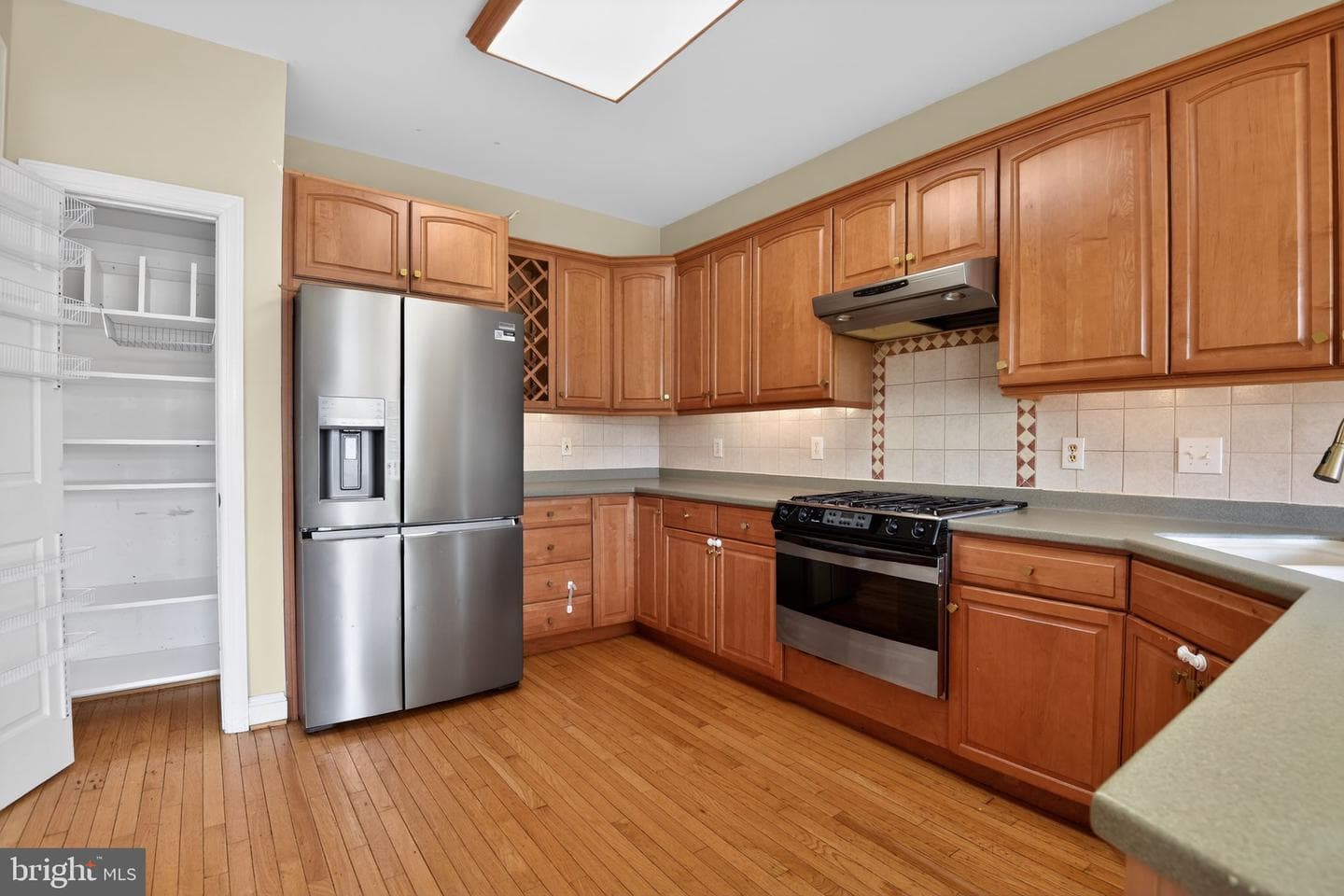 803 Whispering Brooke Drive photo 13