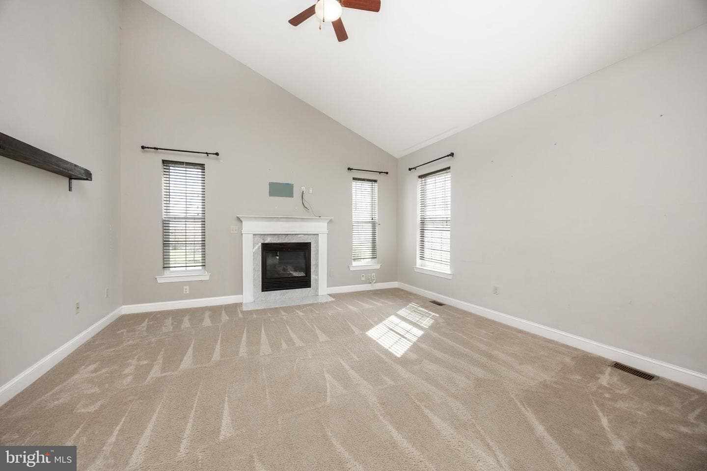 1 Winslow Drive photo 16