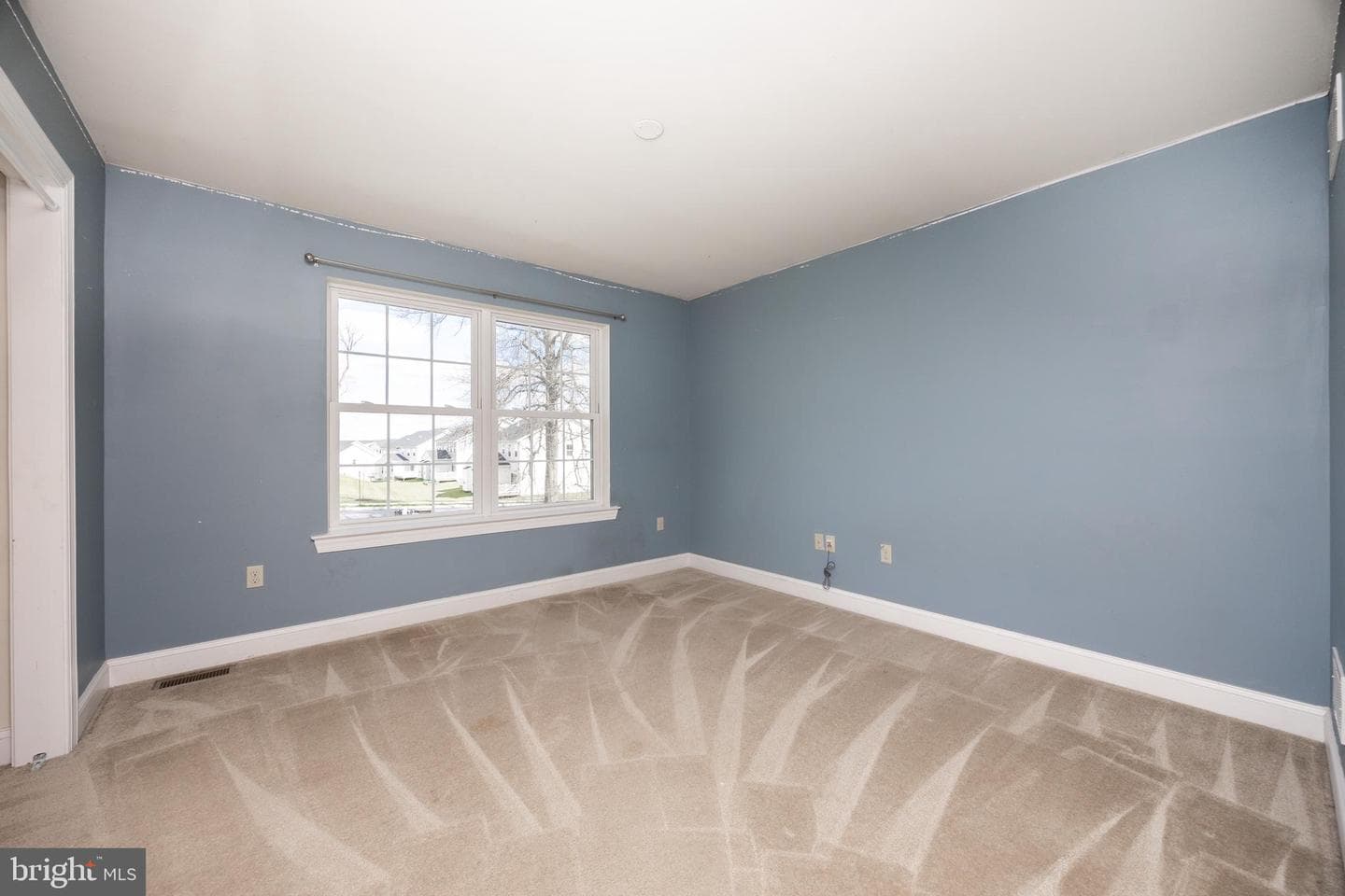 1 Winslow Drive photo 33