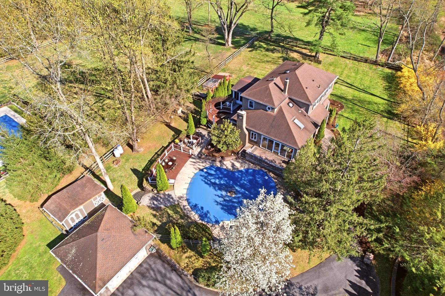 916 General Howe Drive photo 133