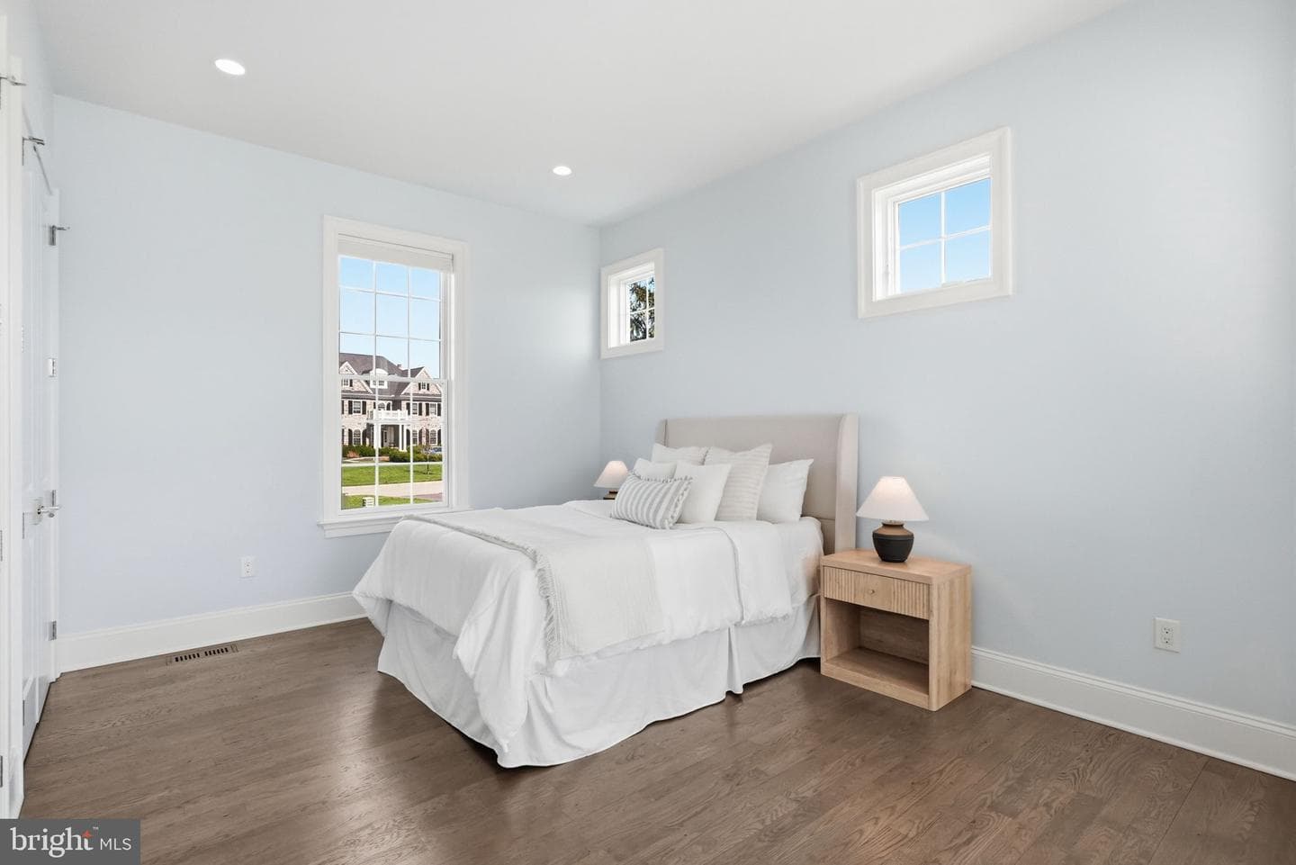30 New Whitehorse Way photo 35