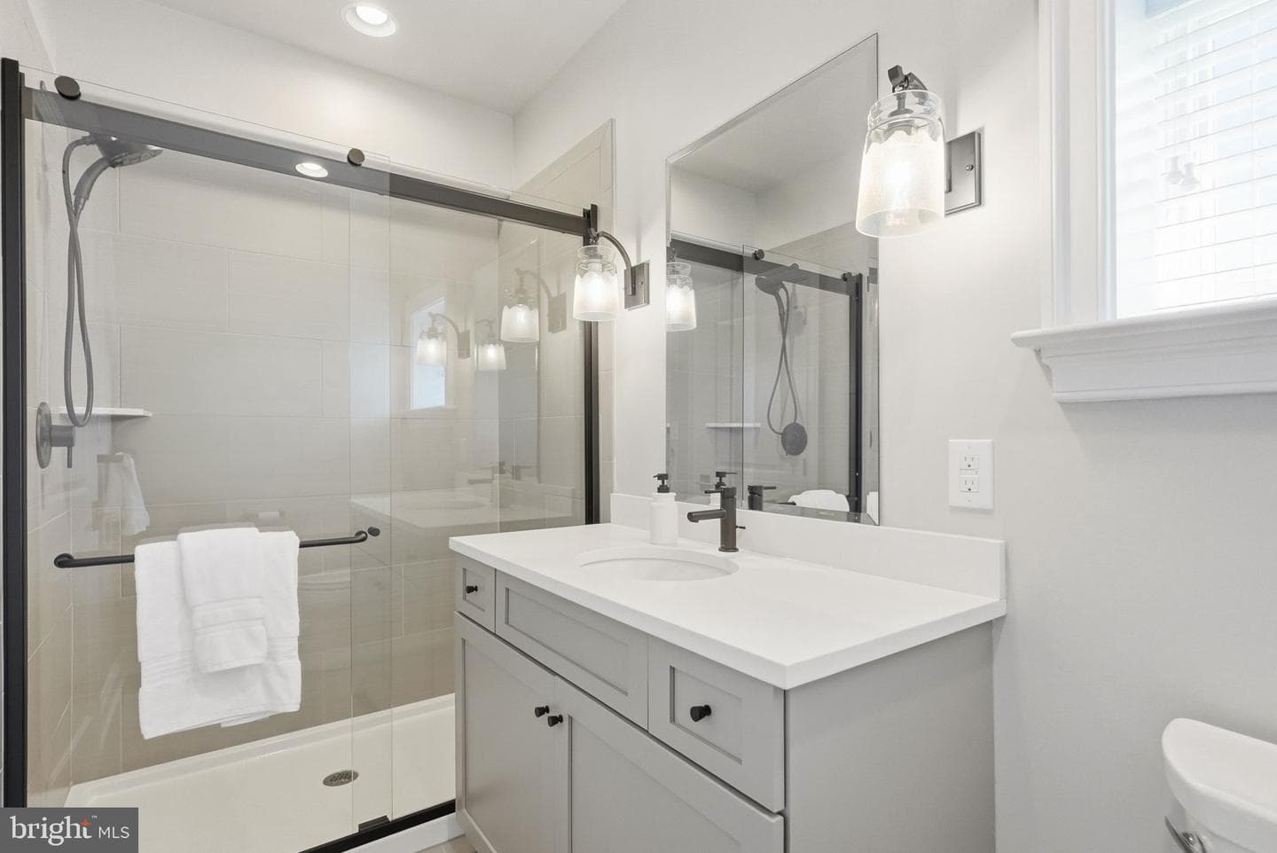 30 New Whitehorse Way photo 75