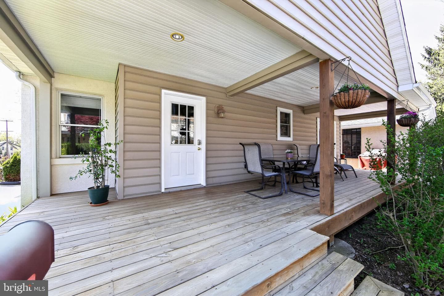 14 N Concord Road photo 2