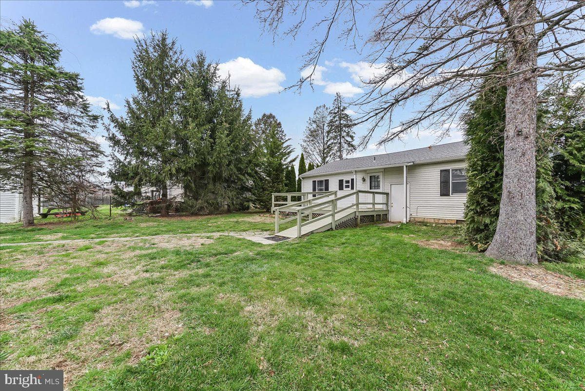 510 3rd Avenue photo 23