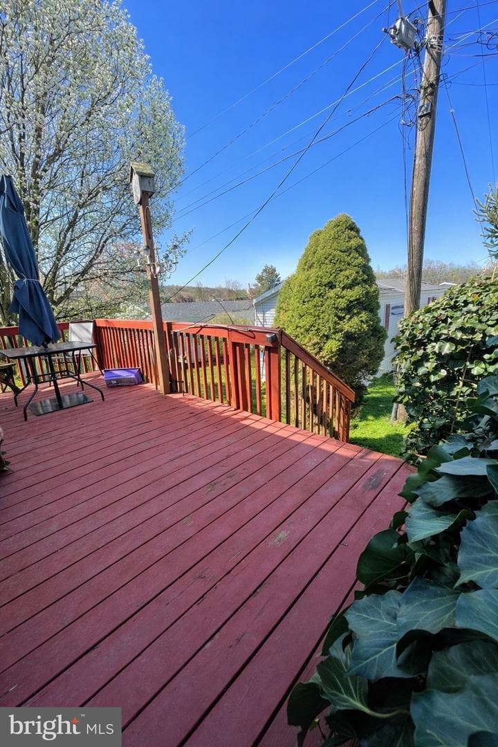 116 Erica Circle photo 5
