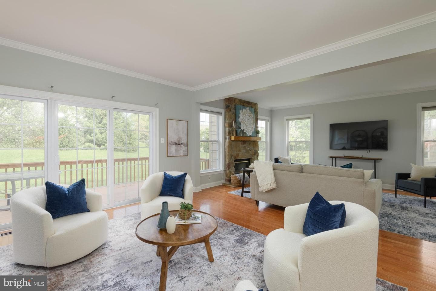309 Lea Drive photo 11