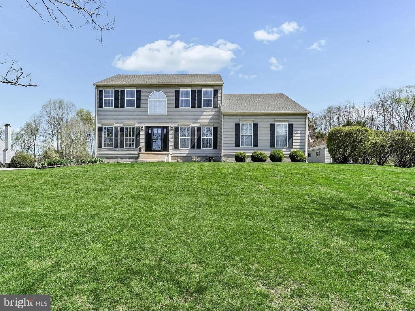 24 Pelham Drive photo 1