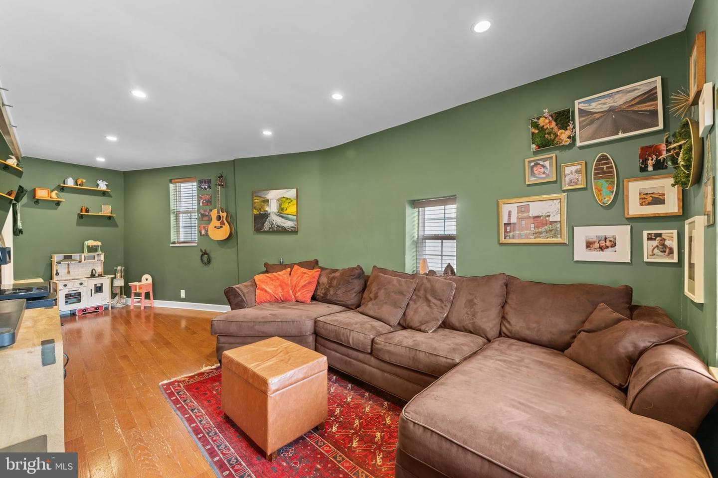 214 N Franklin Street photo 14