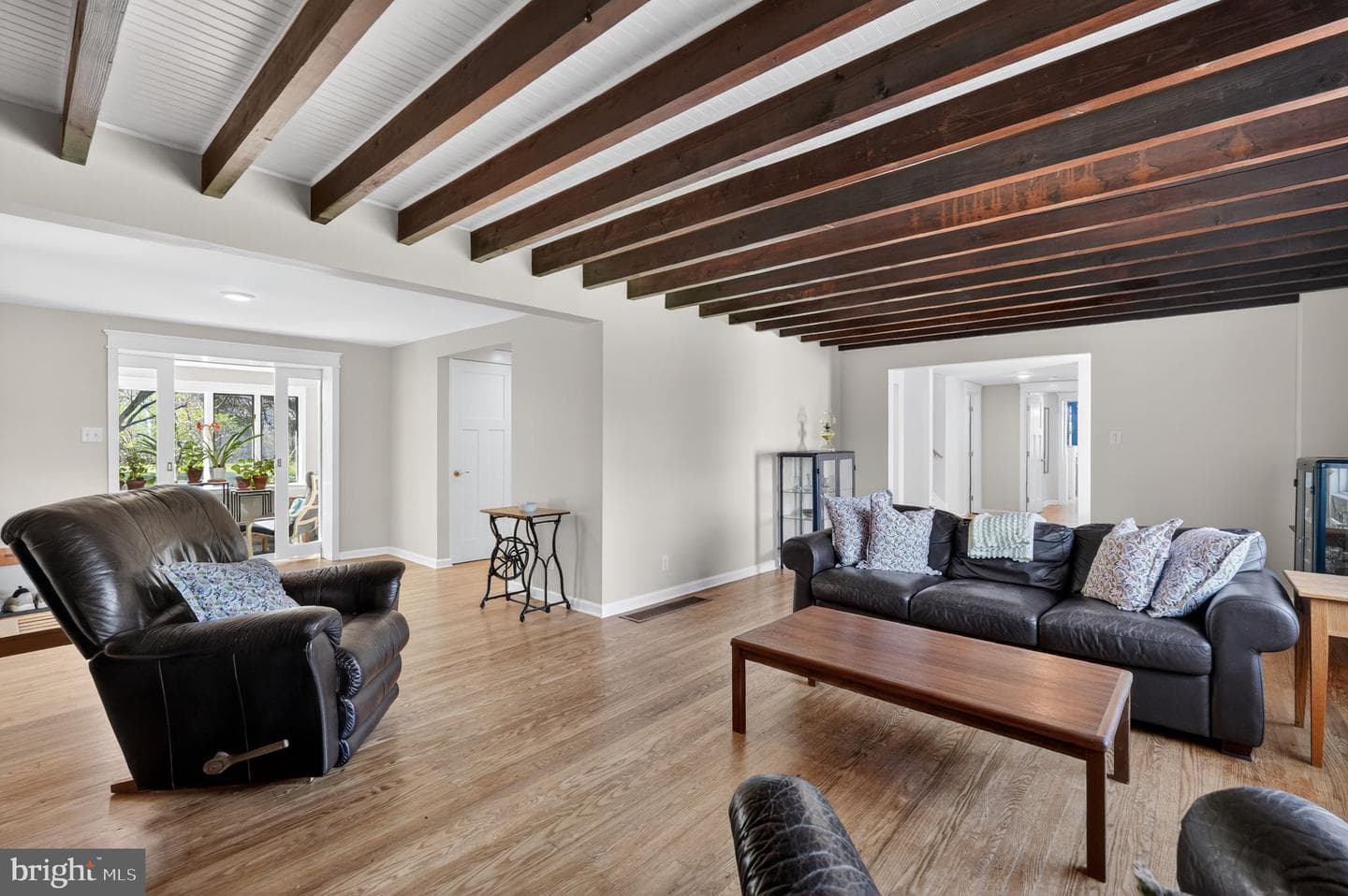 440 Taylor Road photo 10