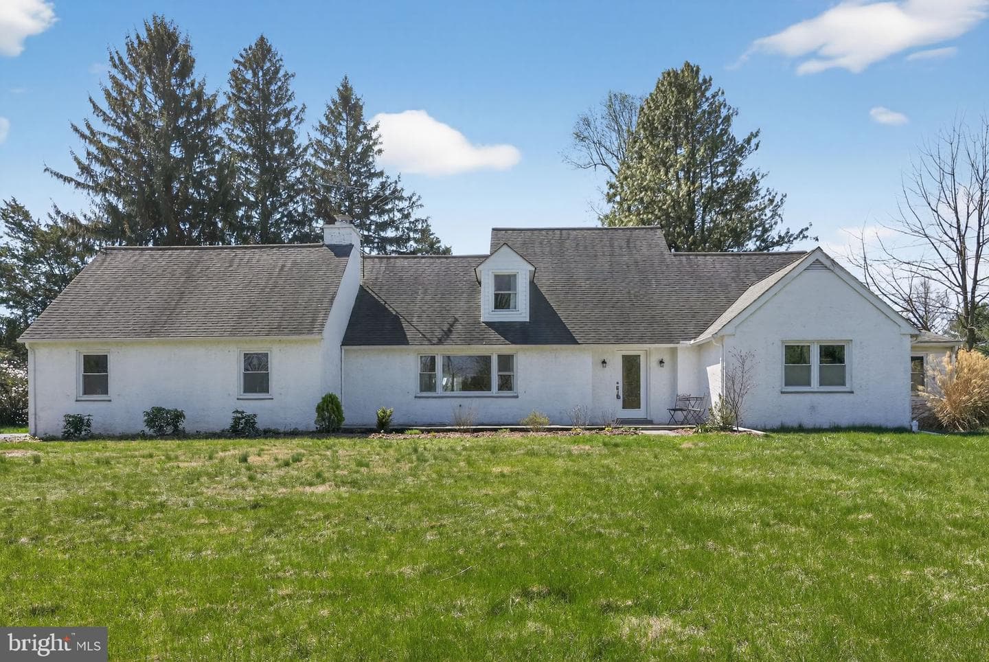 440 Taylor Road photo 2