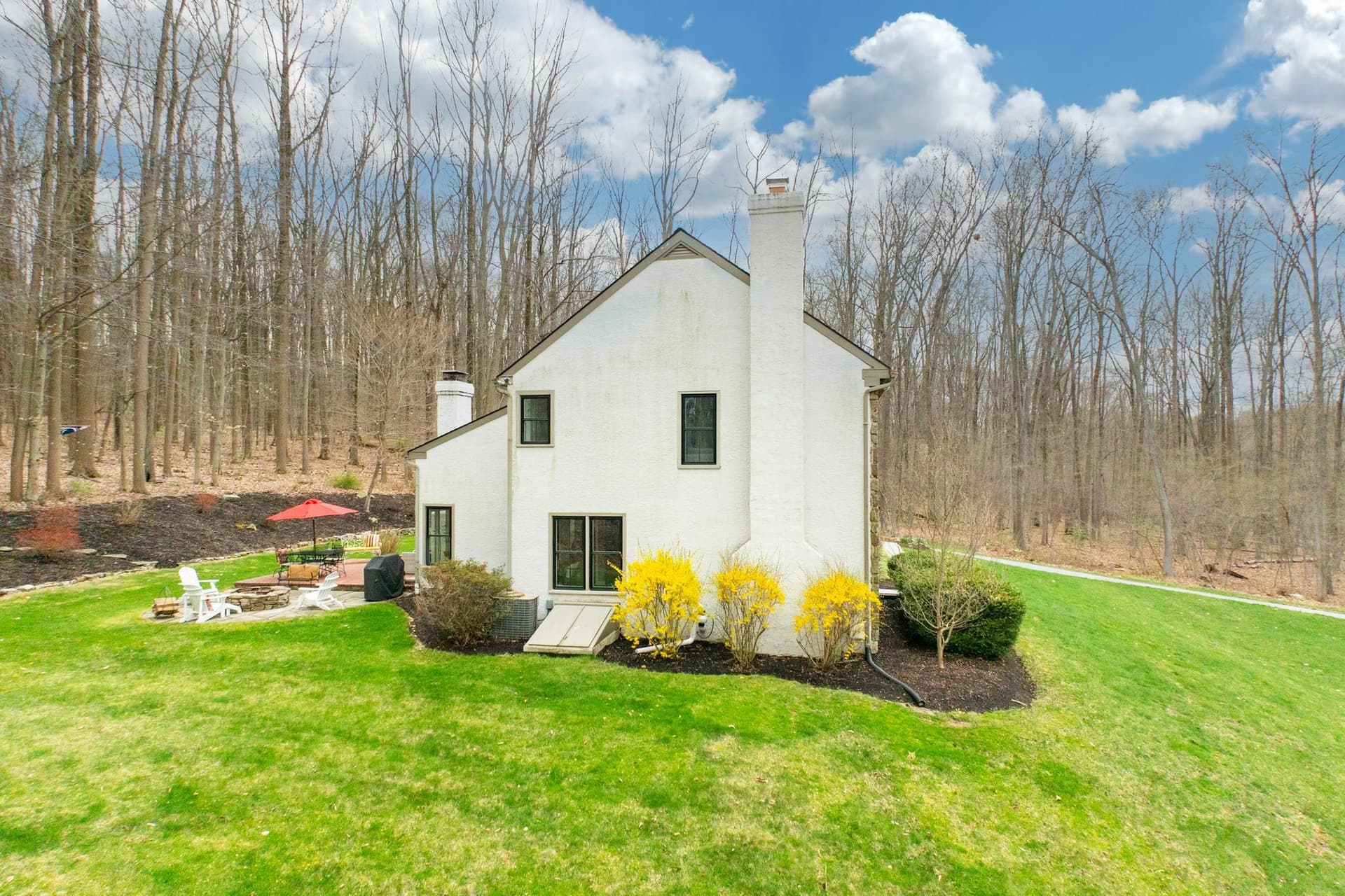 32 McLeod Pond Road photo 9