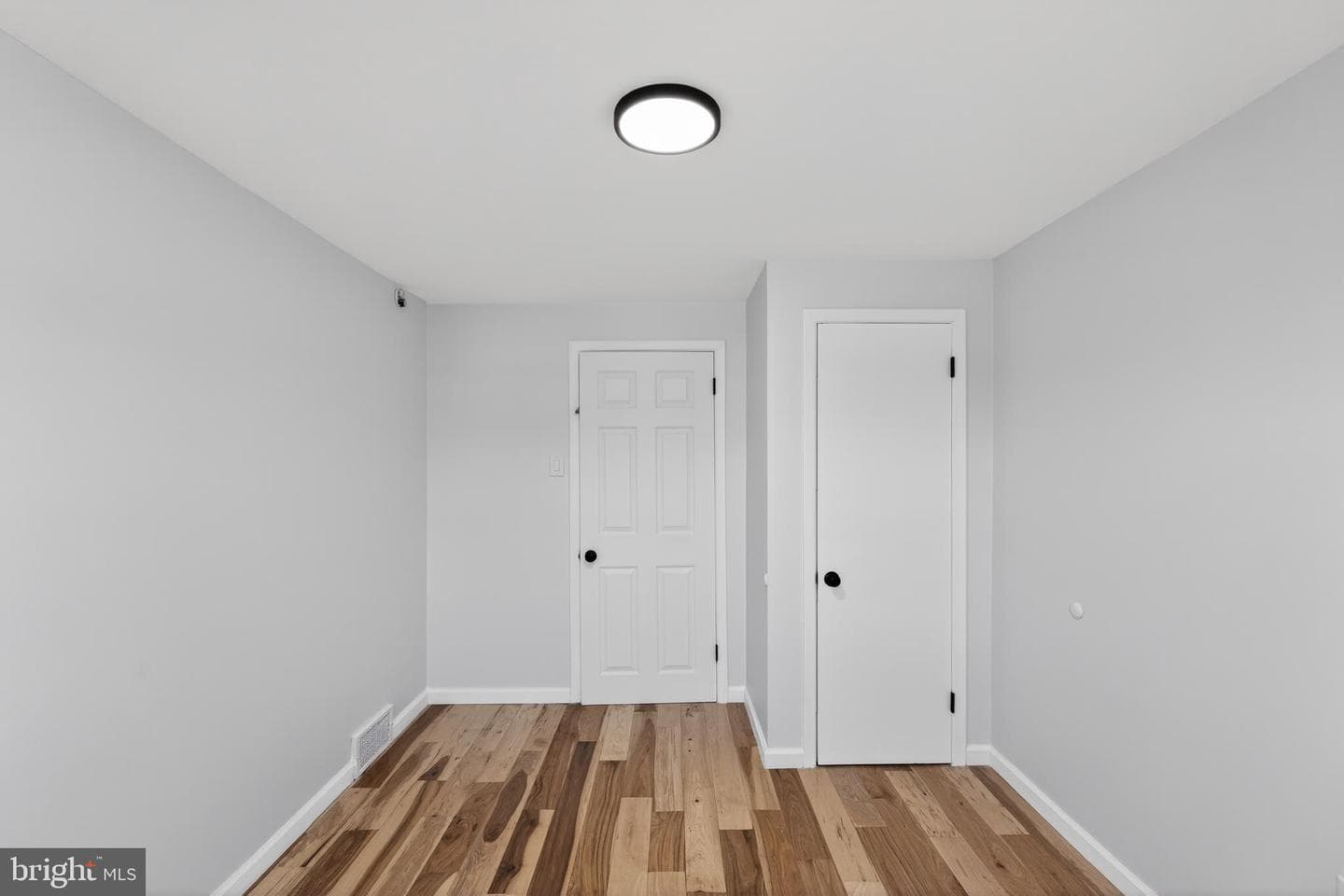 1206 W Chester Pike photo 24