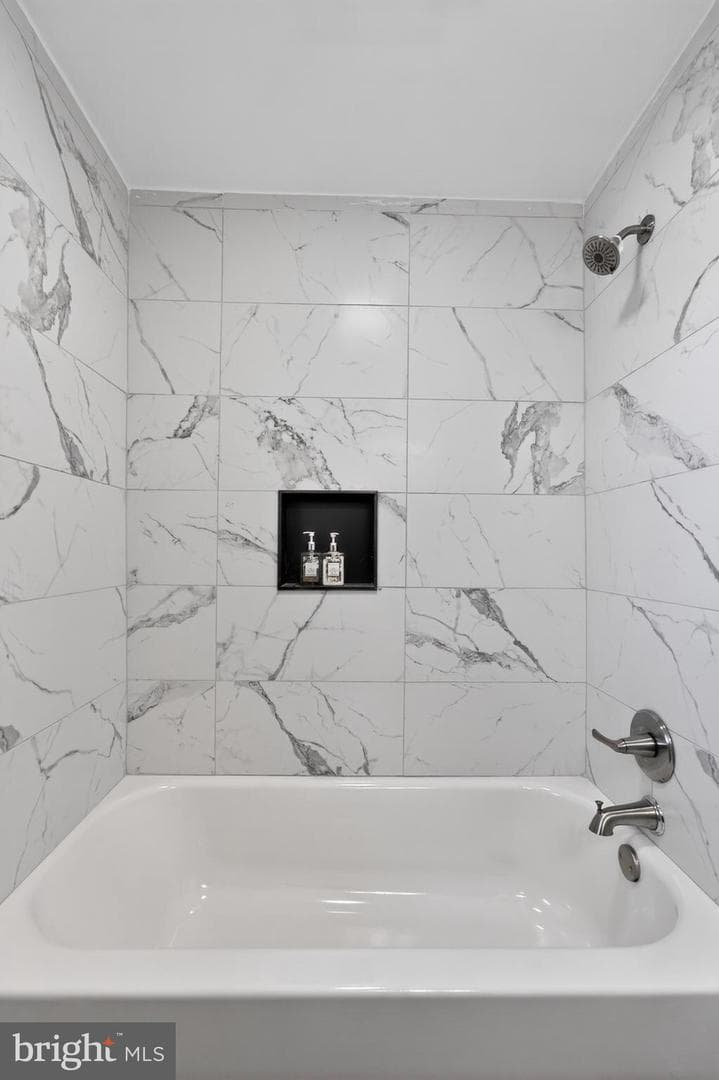 1206 W Chester Pike photo 27