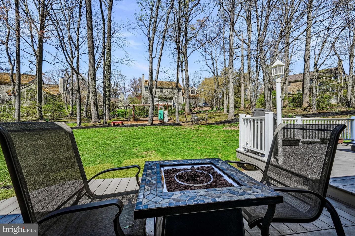 1045 Saint Georges Lane photo 45