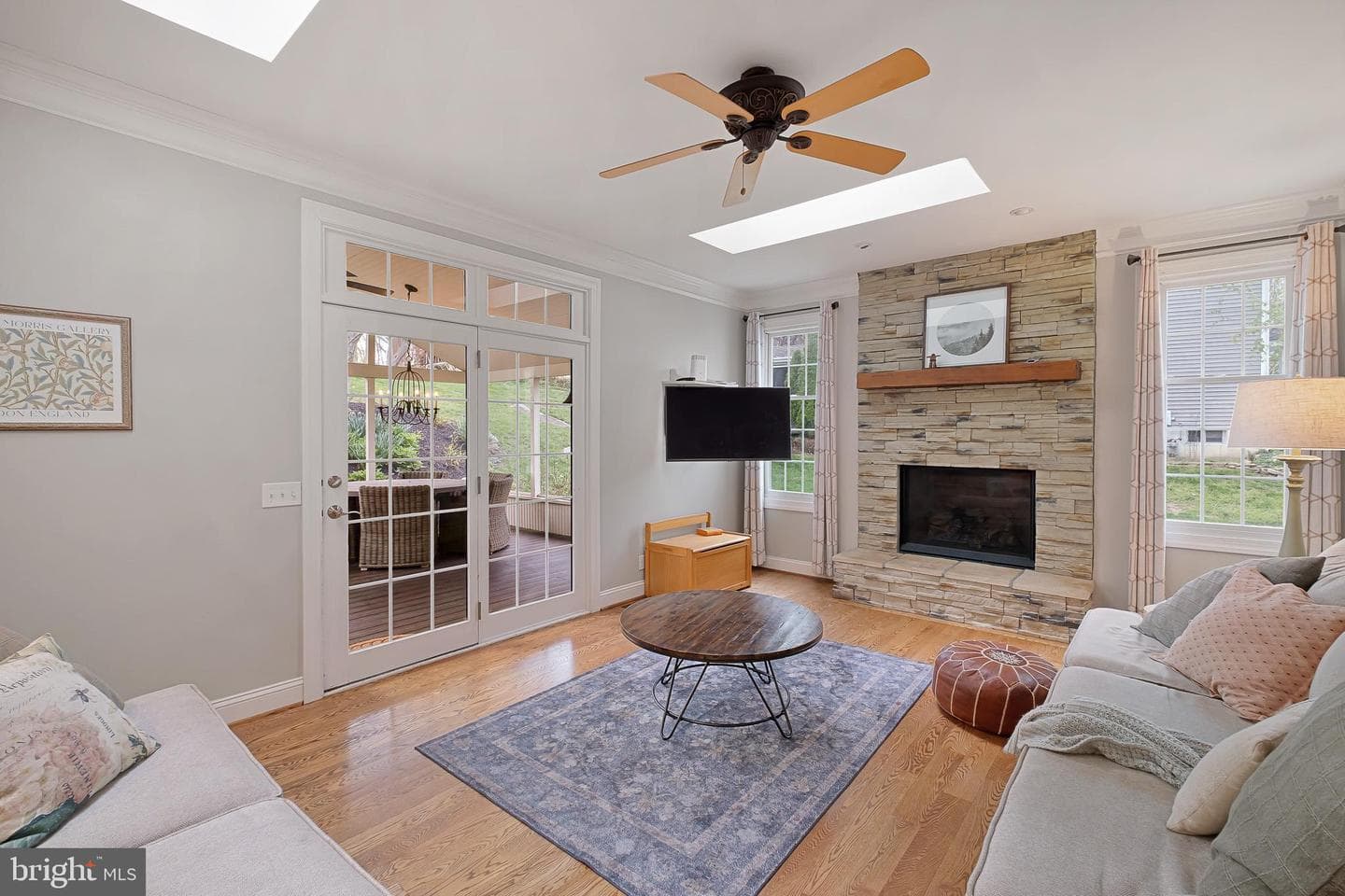122 Hamilton Road photo 9