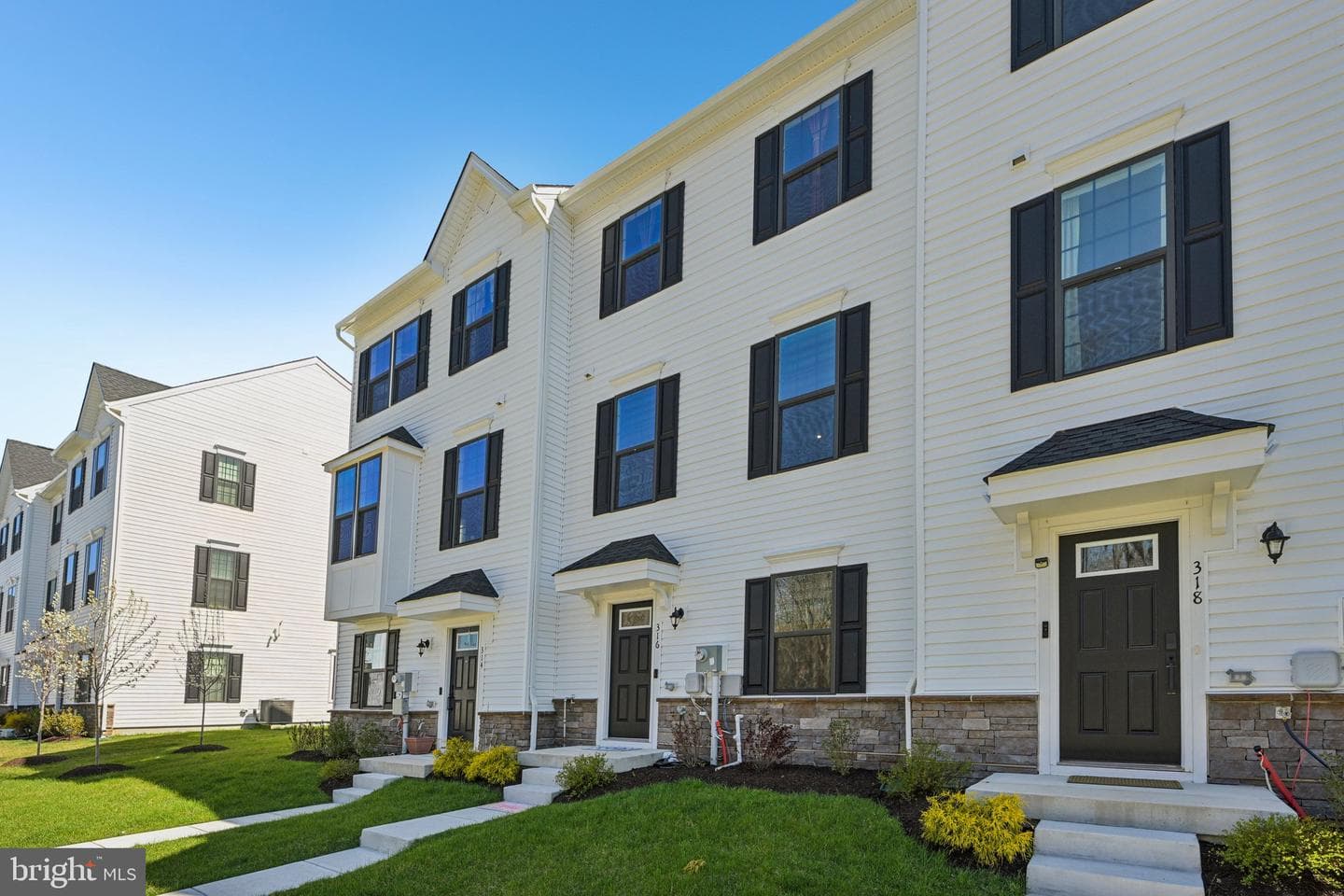 316 Longs Peak Way, Exton
