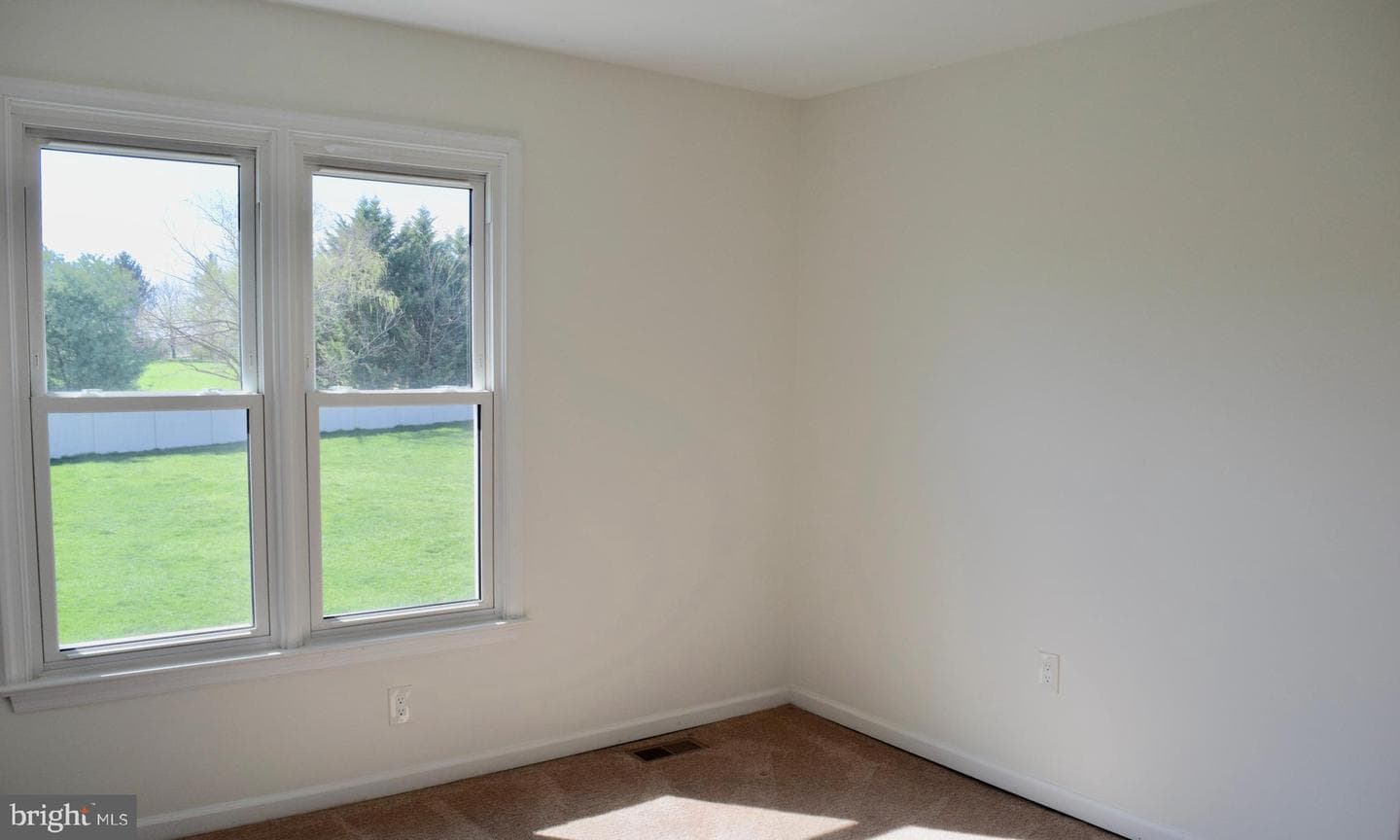 6 Meadow Wood Lane photo 27