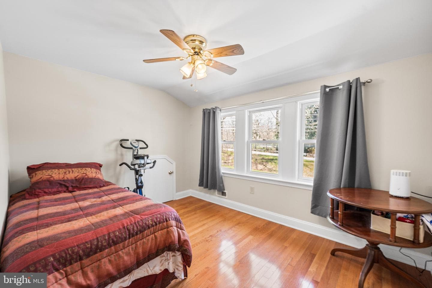 1356 S Hanover Street photo 19