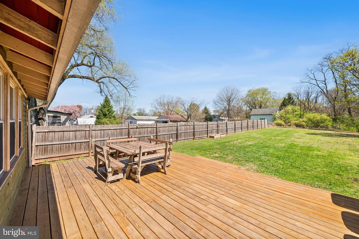 1356 S Hanover Street photo 23