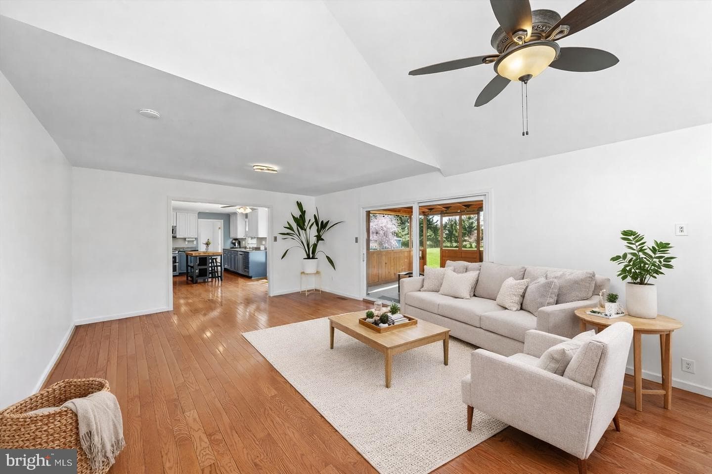 100 Chapel Drive photo 15