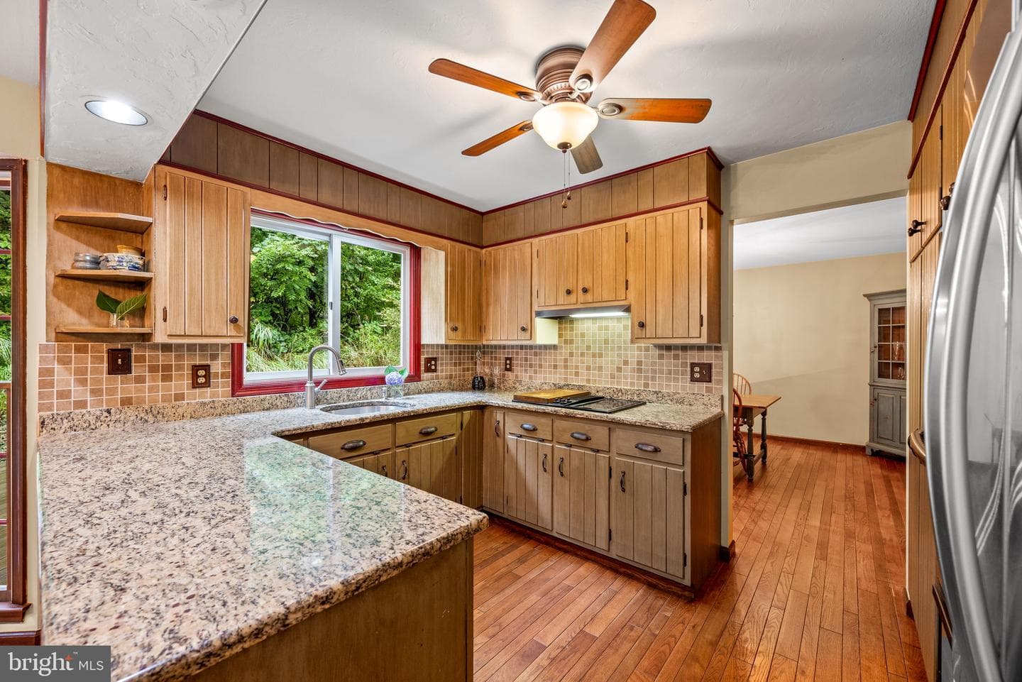 2463 Jones Road photo 11
