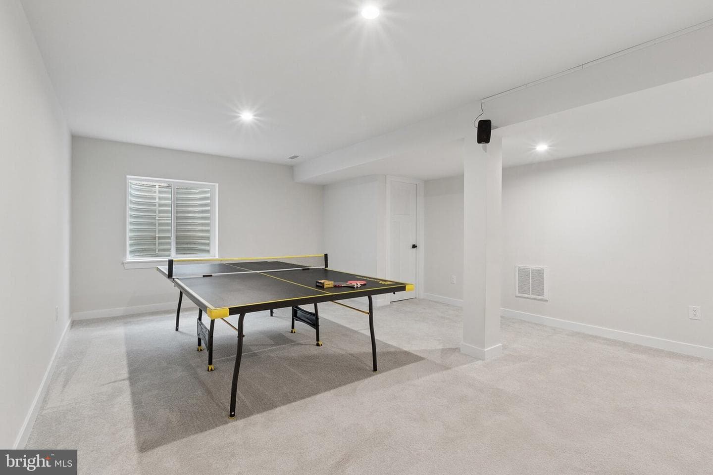 231 Sloan Drive photo 34