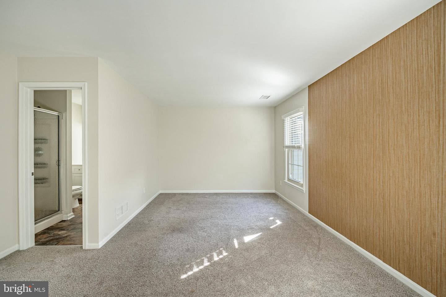 822 Durant Court #4 photo 17
