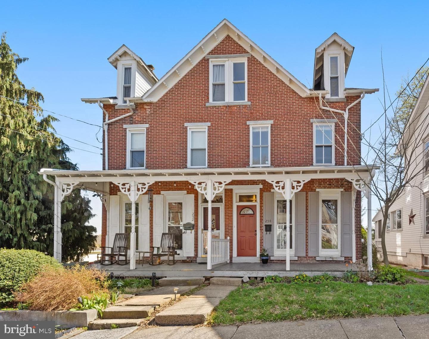 254 Chestnut Street
