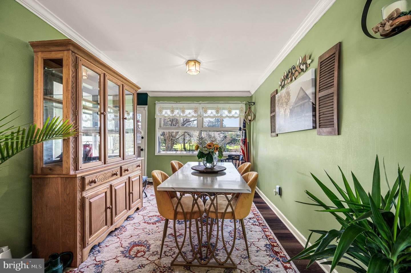 504 Winding Way photo 6