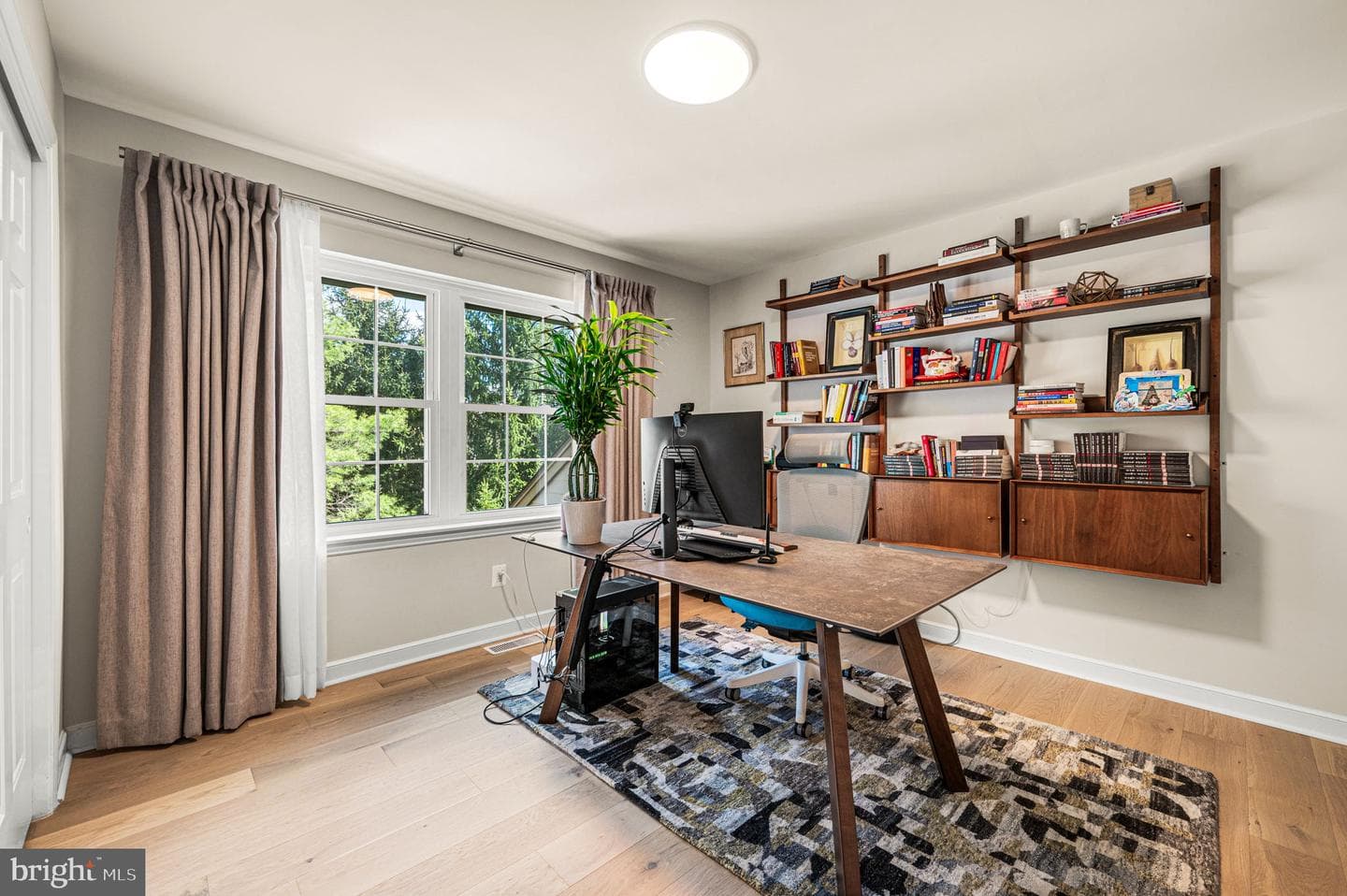 28 Manchester Court #28 photo 12