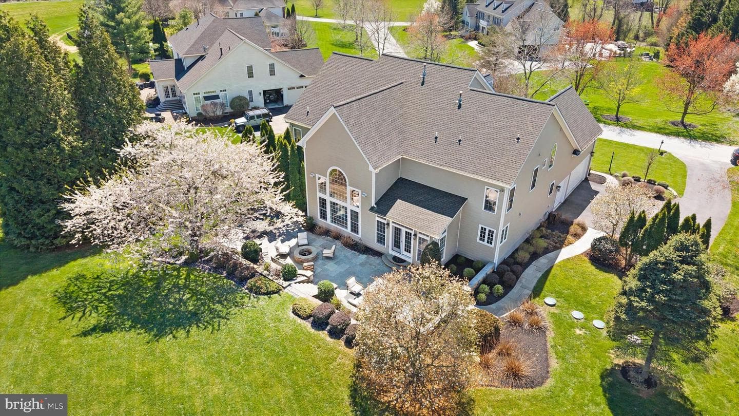 5 Traylor Drive photo 6