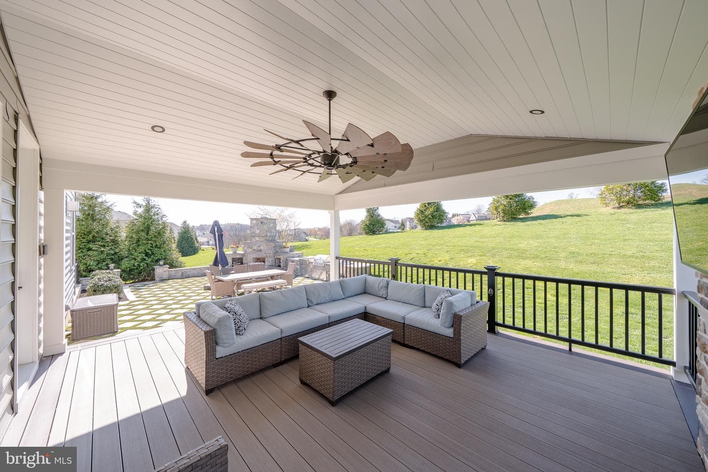 1524 Silverbark Lane photo 70