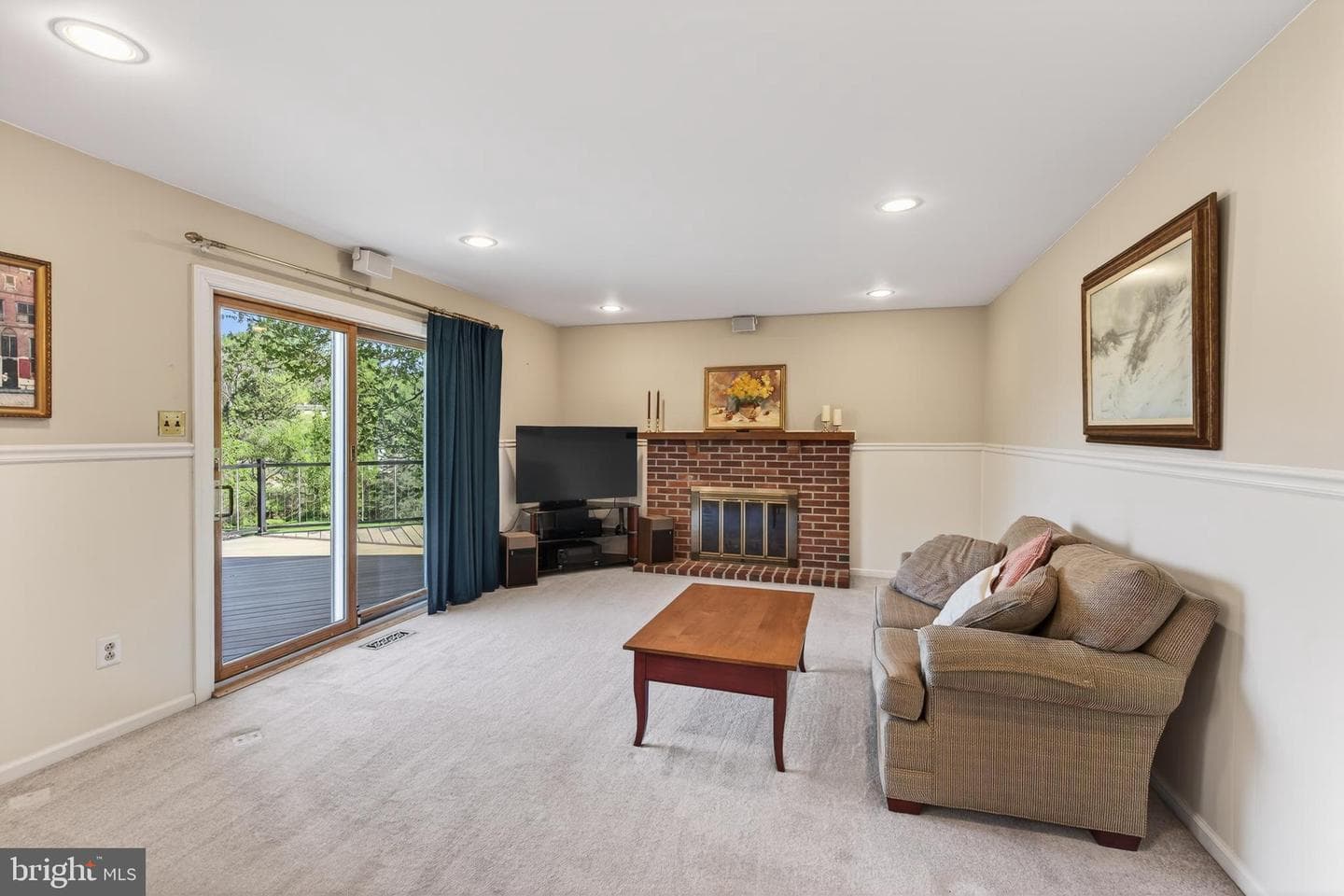 607 Spring Line Drive photo 21