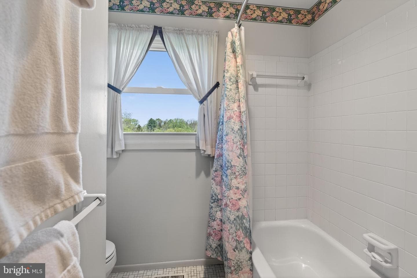 607 Spring Line Drive photo 34