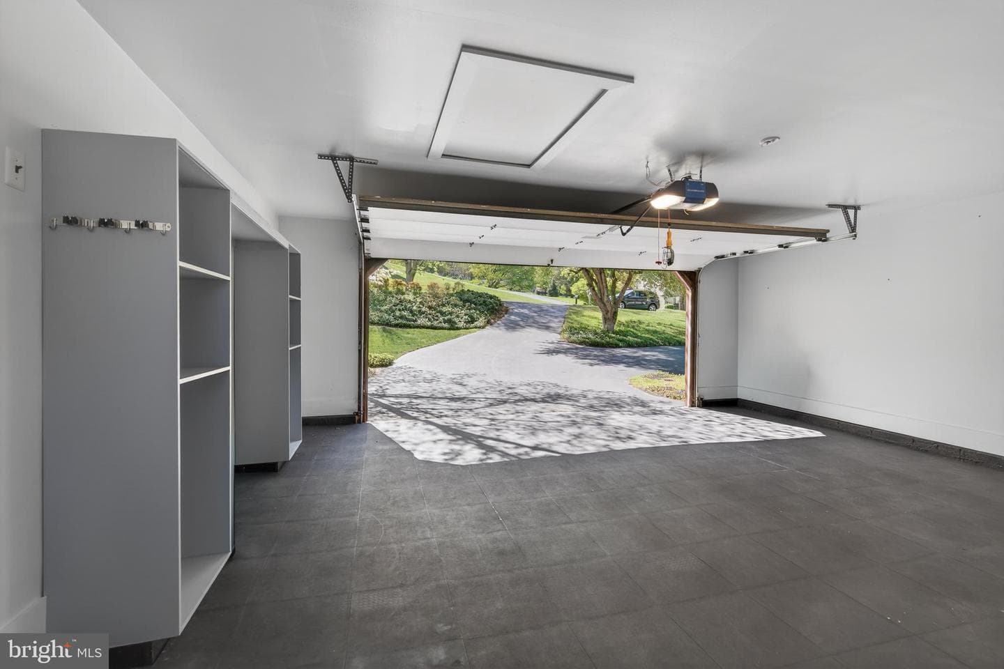 607 Spring Line Drive photo 38