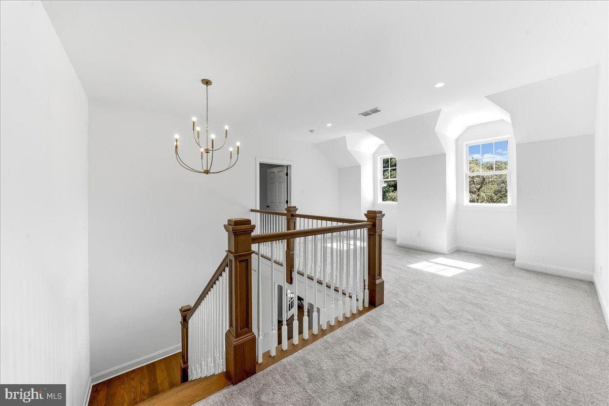 102 Knoxlyn Farm Drive photo 31