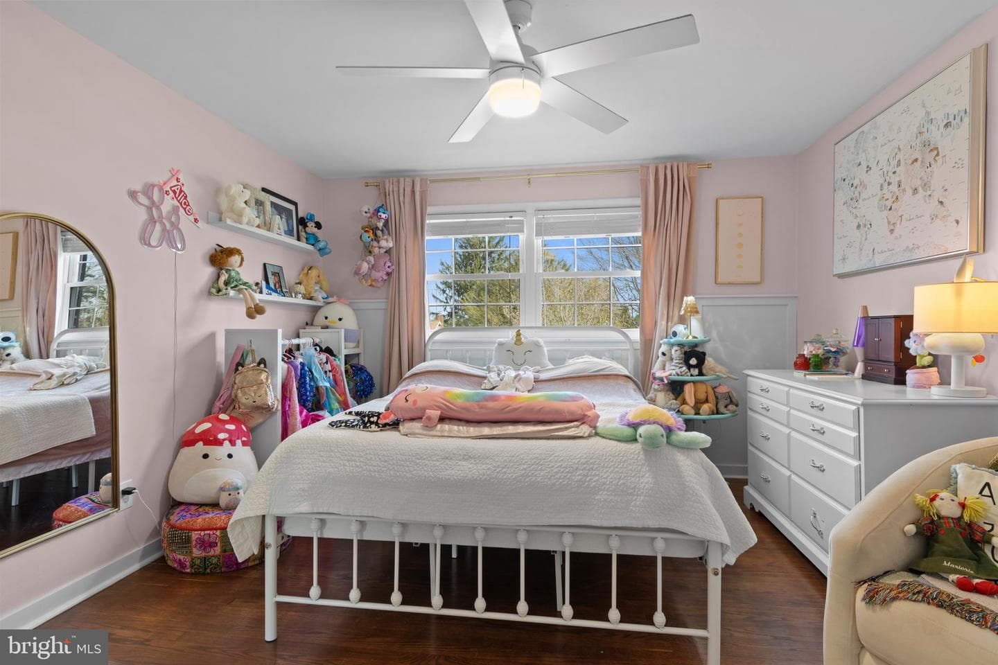 502 Ridge Avenue photo 37