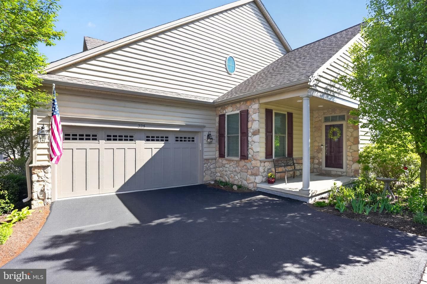 225 Honeycroft Boulevard, Cochranville