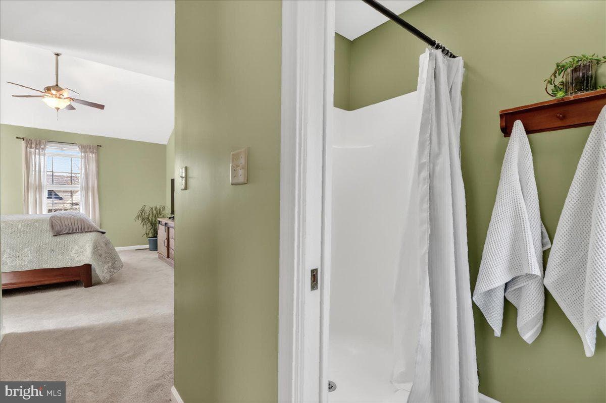 2 Parkside Drive photo 17