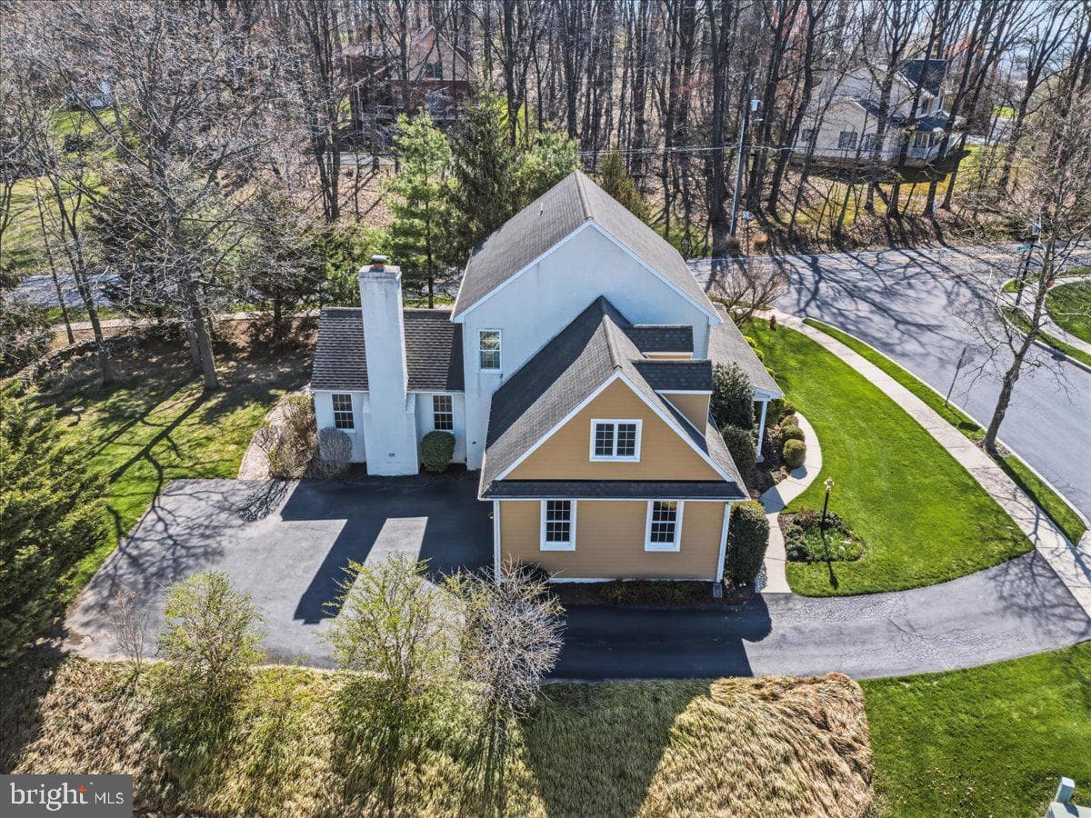 2 Parkside Drive photo 34