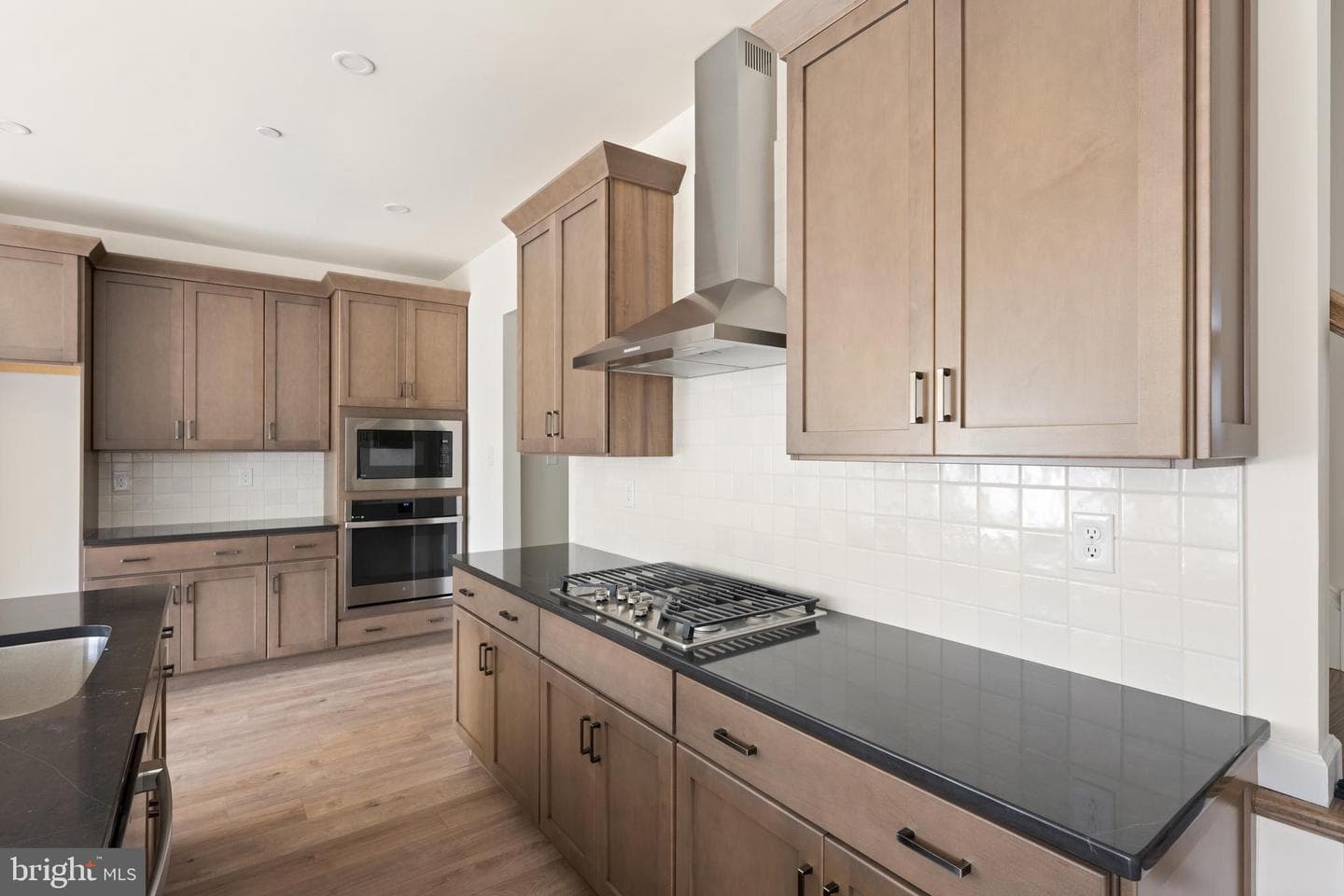00 Tullow Hill Drive #sutton photo 34