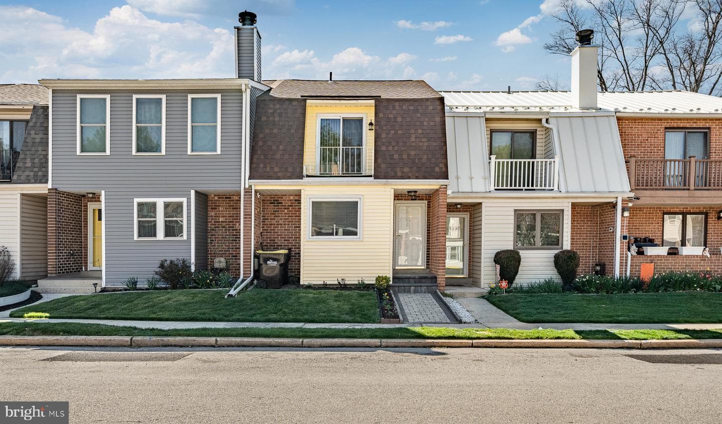 10 Rickmar Lane photo 2