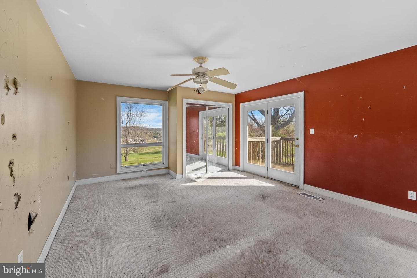1728 Valley Lane photo 20