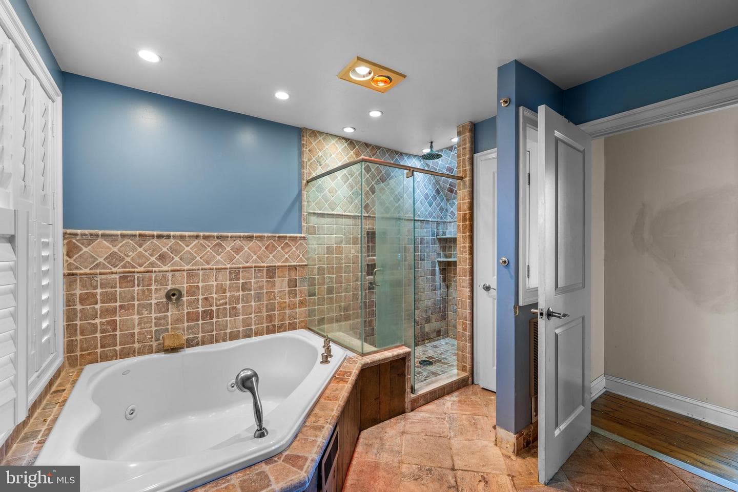 1728 Valley Lane photo 24