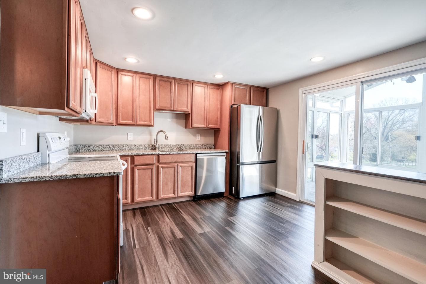 2512 Grandview Road photo 22