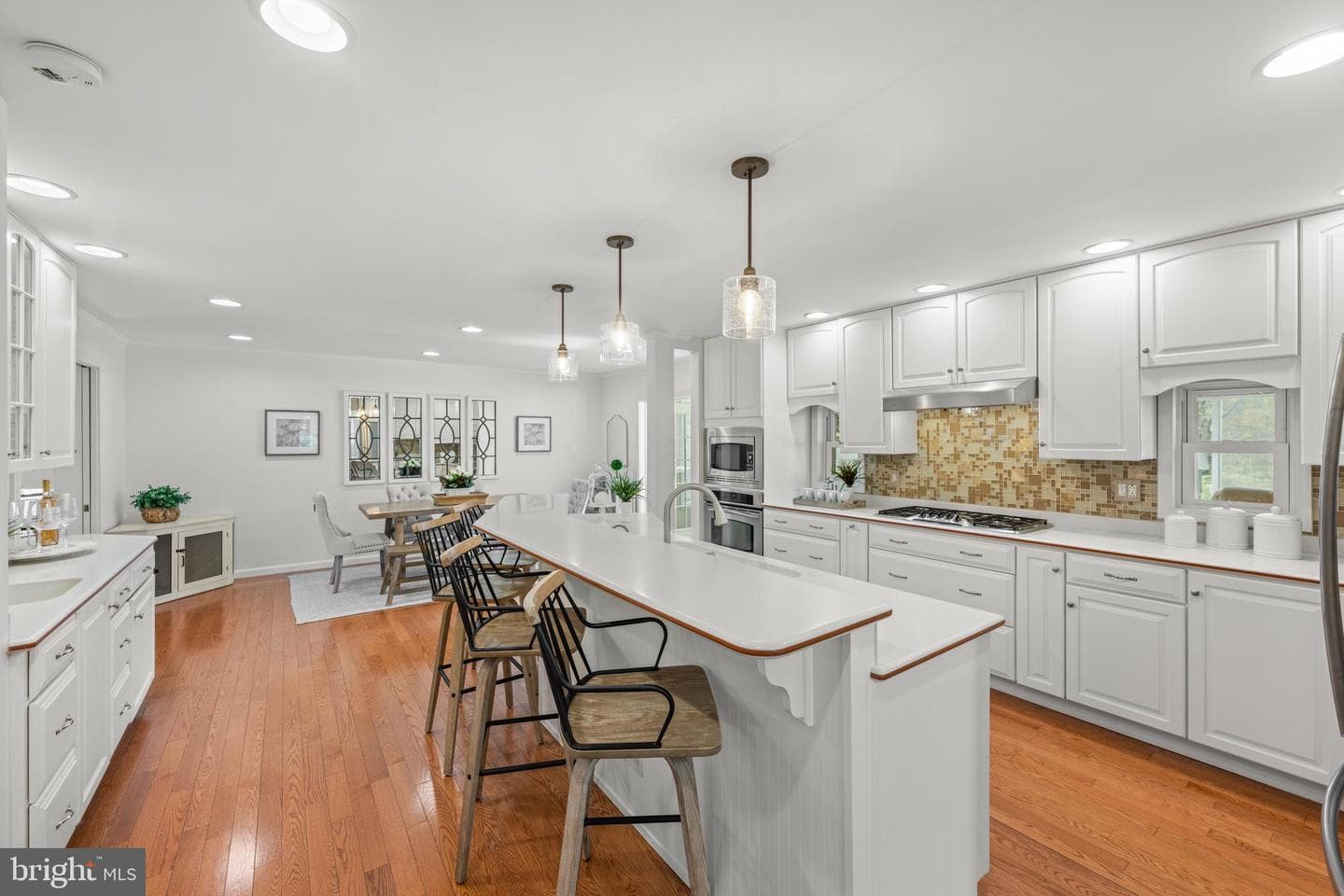 174 Coldstream Drive photo 12